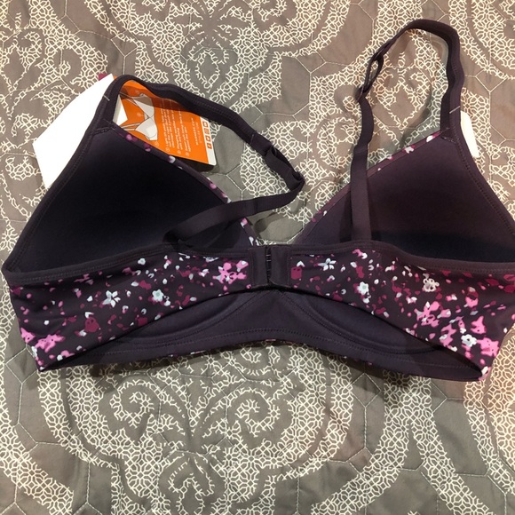 Brand new Warner’s bra - 36B - Picture 2 of 2